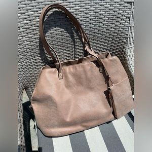 FREE PEOPLE 3 section BAG